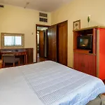 Royal Palace Hotel 4*