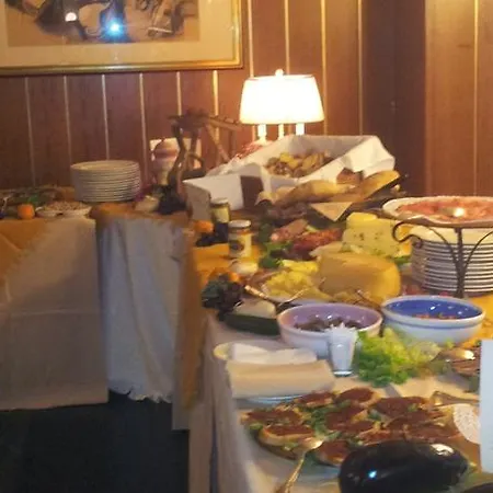 Royal Palace 4* Messina