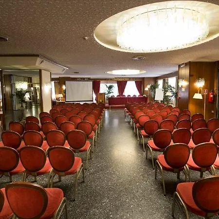 Royal Palace Otel