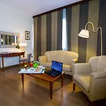 Royal Palace Hotel 4*