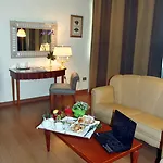 Royal Palace 4*