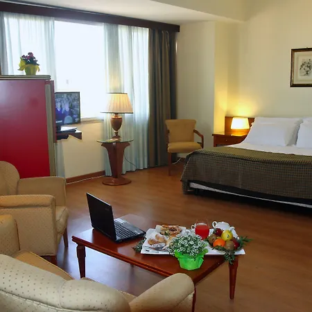 Royal Palace Hotel