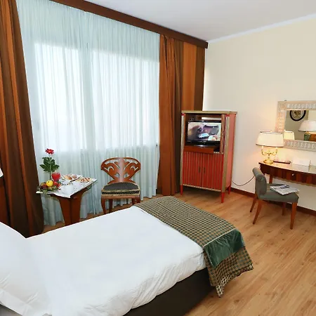 Hotel Royal Palace 4*