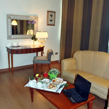 Royal Palace 4*