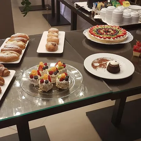 Royal Palace Hotel 4*