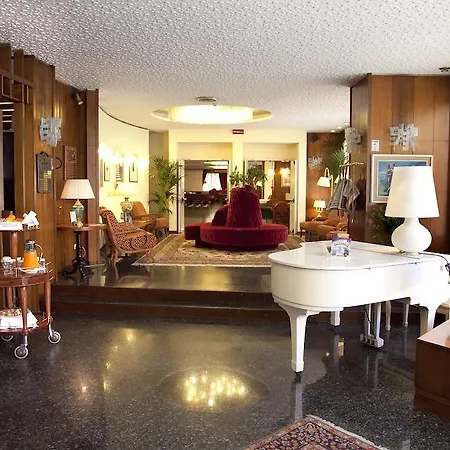 Royal Palace 4* Messina