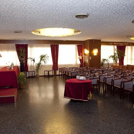 Royal Palace Hotel