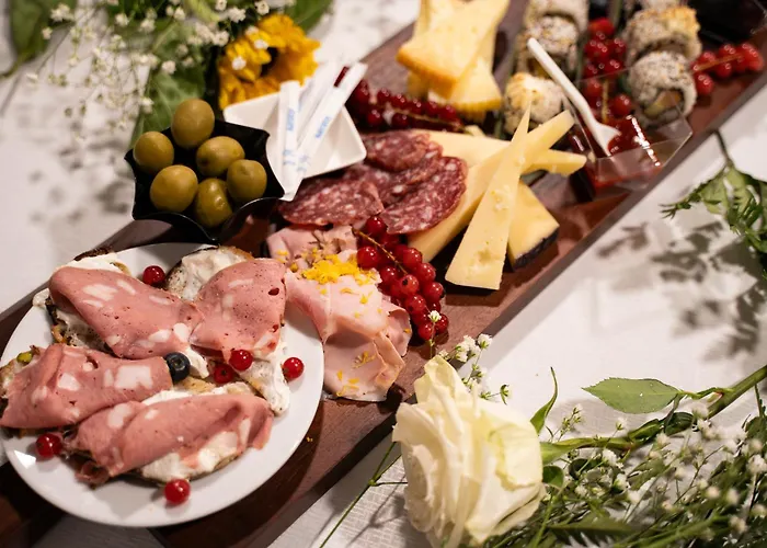 Отель Royal Palace 4*