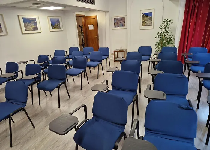 Отель Royal Palace Мессина