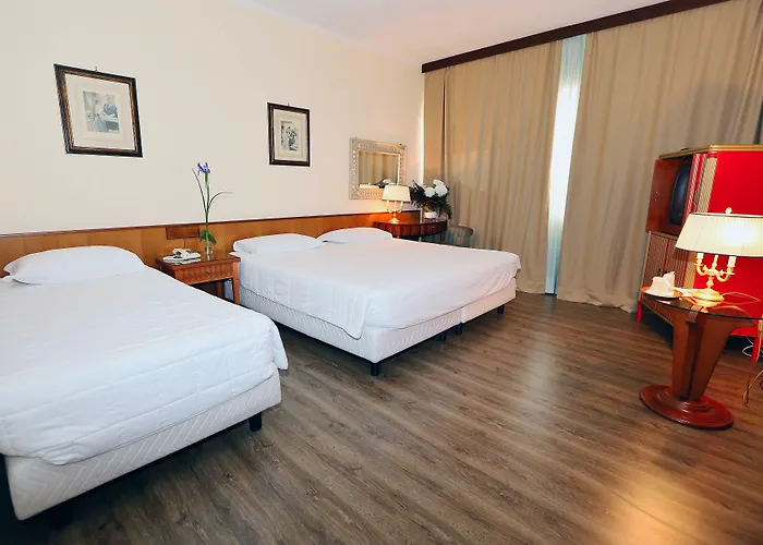 Отель Royal Palace