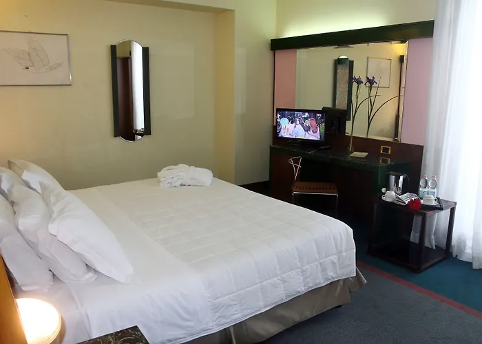 Отель Royal Palace Мессина