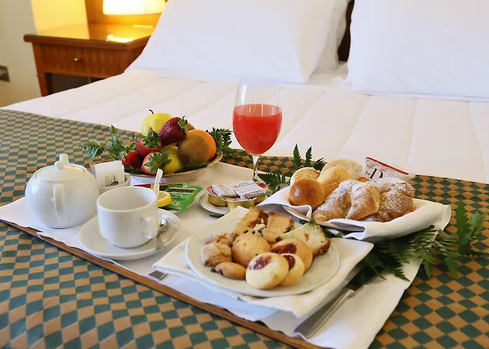 Royal Palace 4* Мессина