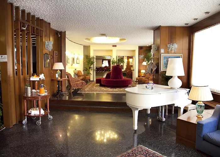 Royal Palace 4* Мессина