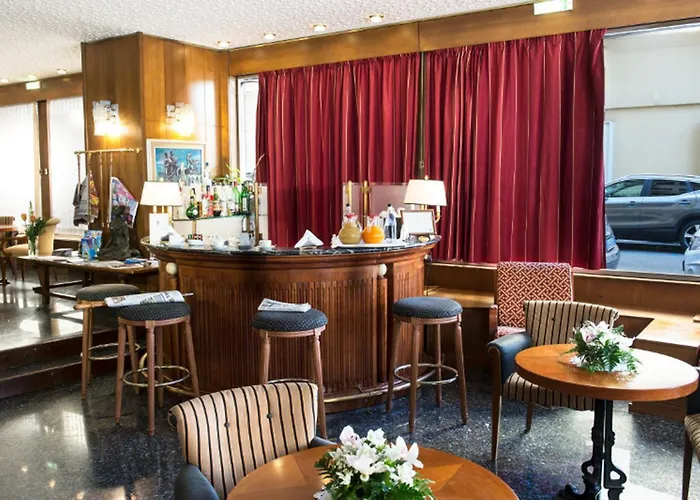 Отель Royal Palace Мессина